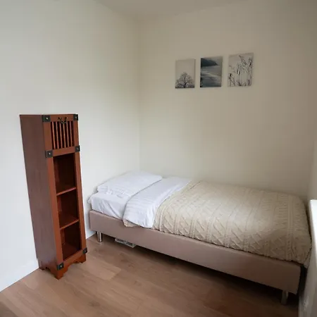 - Nad Malym Jeziorakiem *