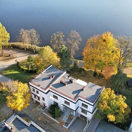 - Nad Malym Jeziorakiem Iława