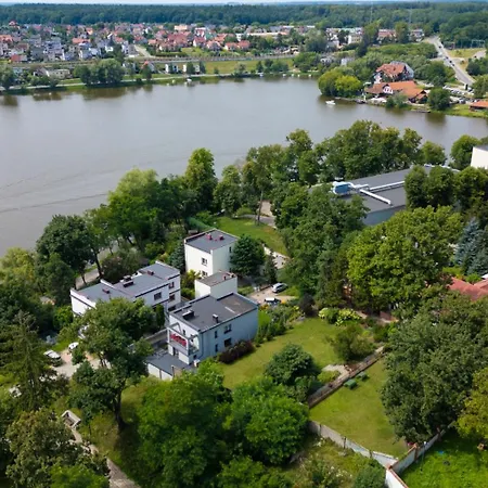 - Nad Malym Jeziorakiem * Iława